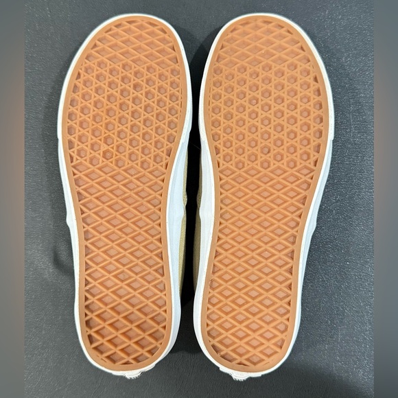 Vans Beige Canvas Low Top Sneakers with Patterned Lining Men’s Size 8 - Picture 4 of 4